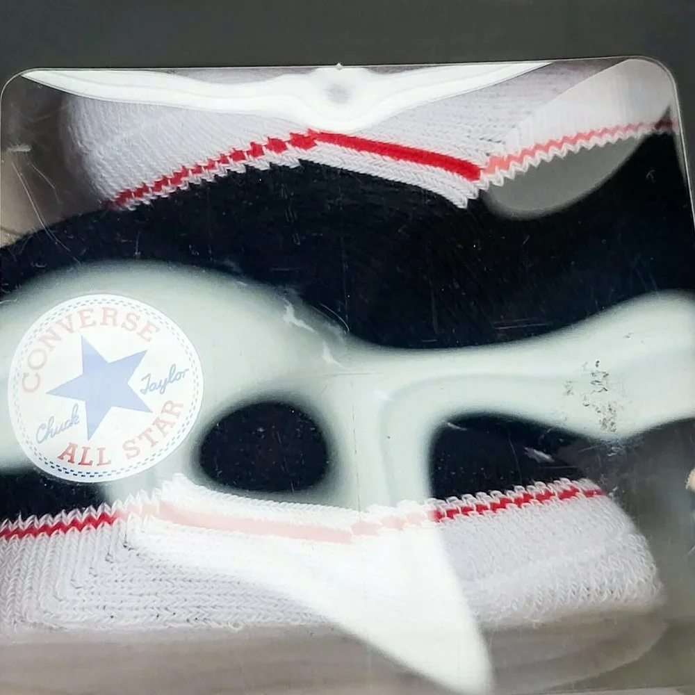 Converse Chuck Taylor Infant Booties 2 Pack 0-6 Months  Black Ivory 9002386-001 - Picture 3 of 5